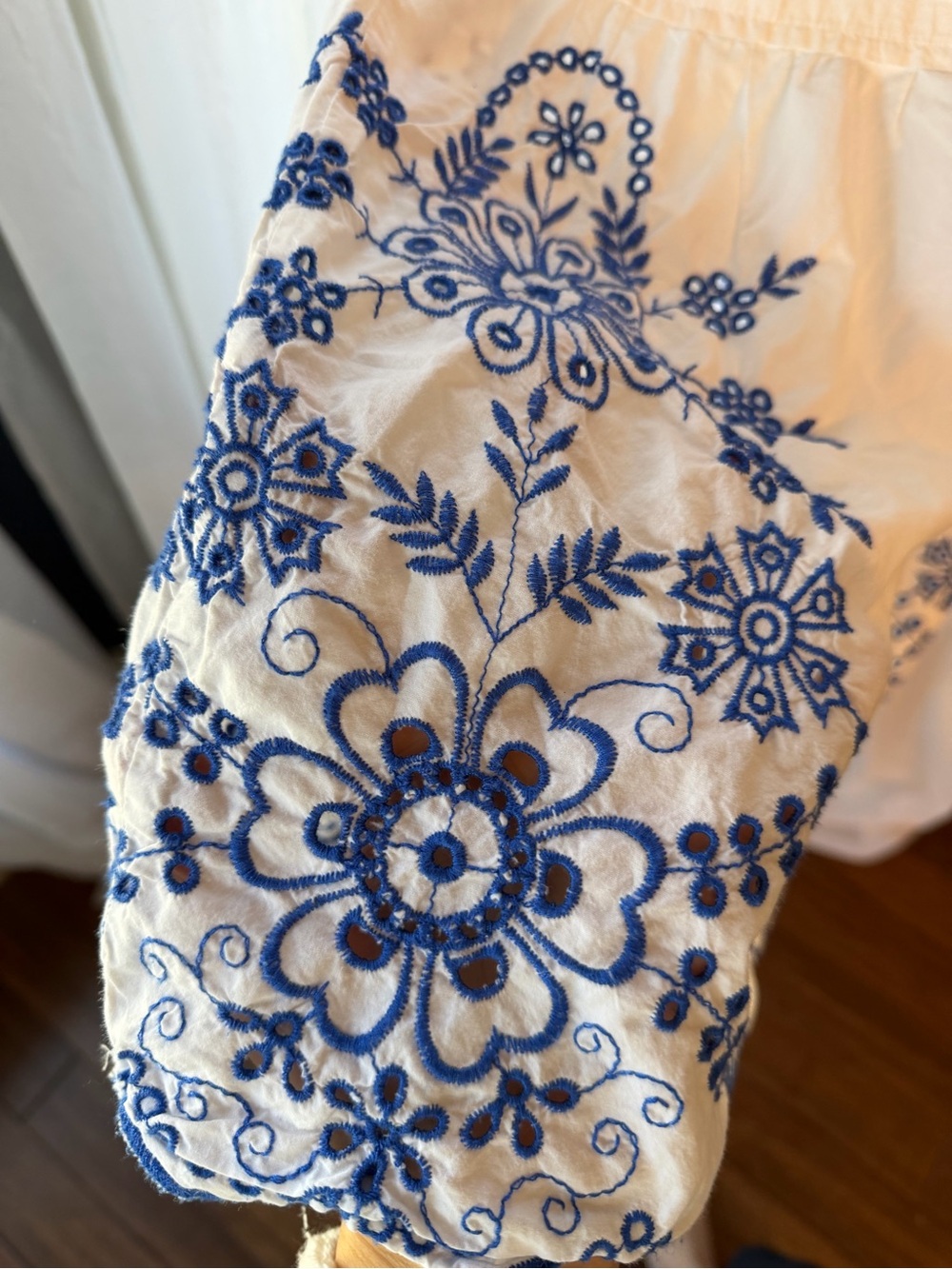 Somerset Maxi Dress Eyelet -S - Picture 7 of 13